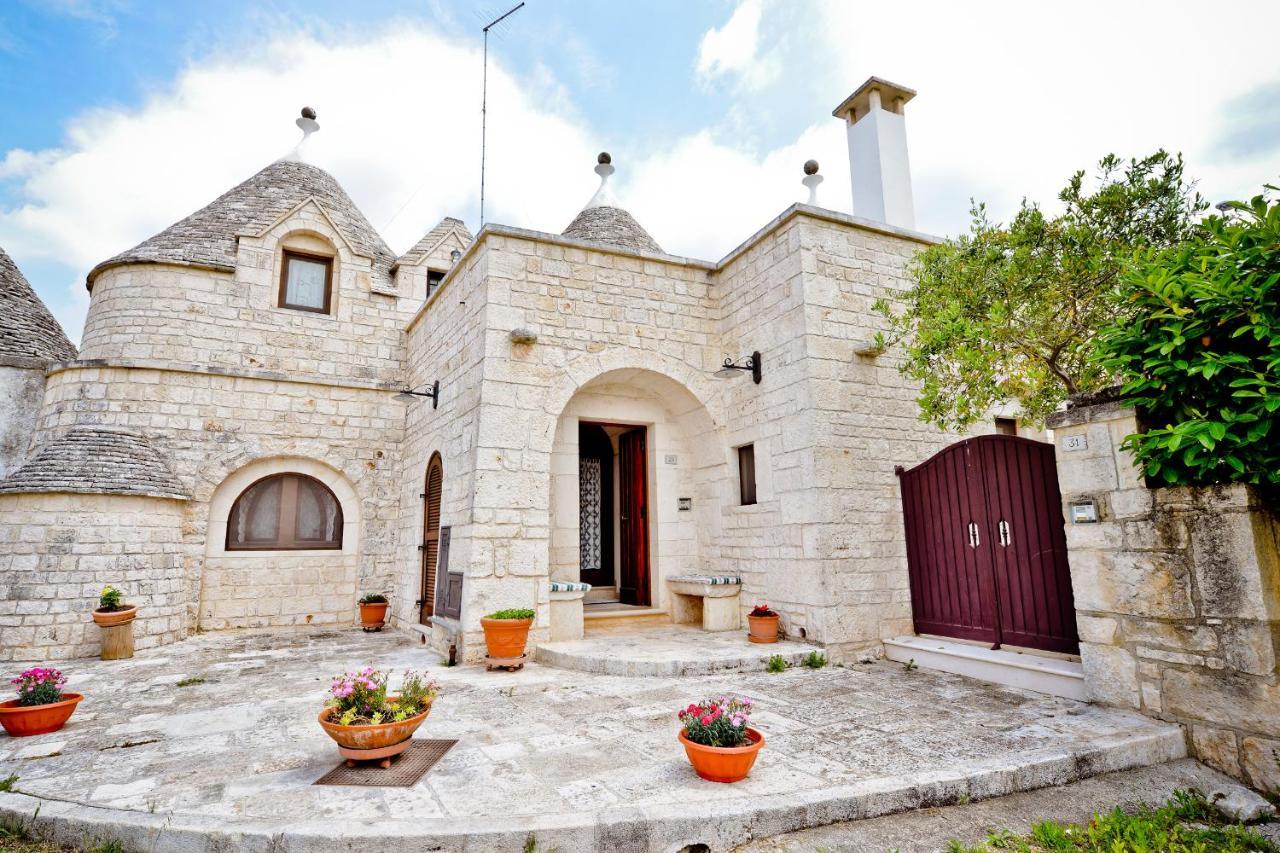 I Trulli Di Alejandro Villa Locorotondo Exteriör bild