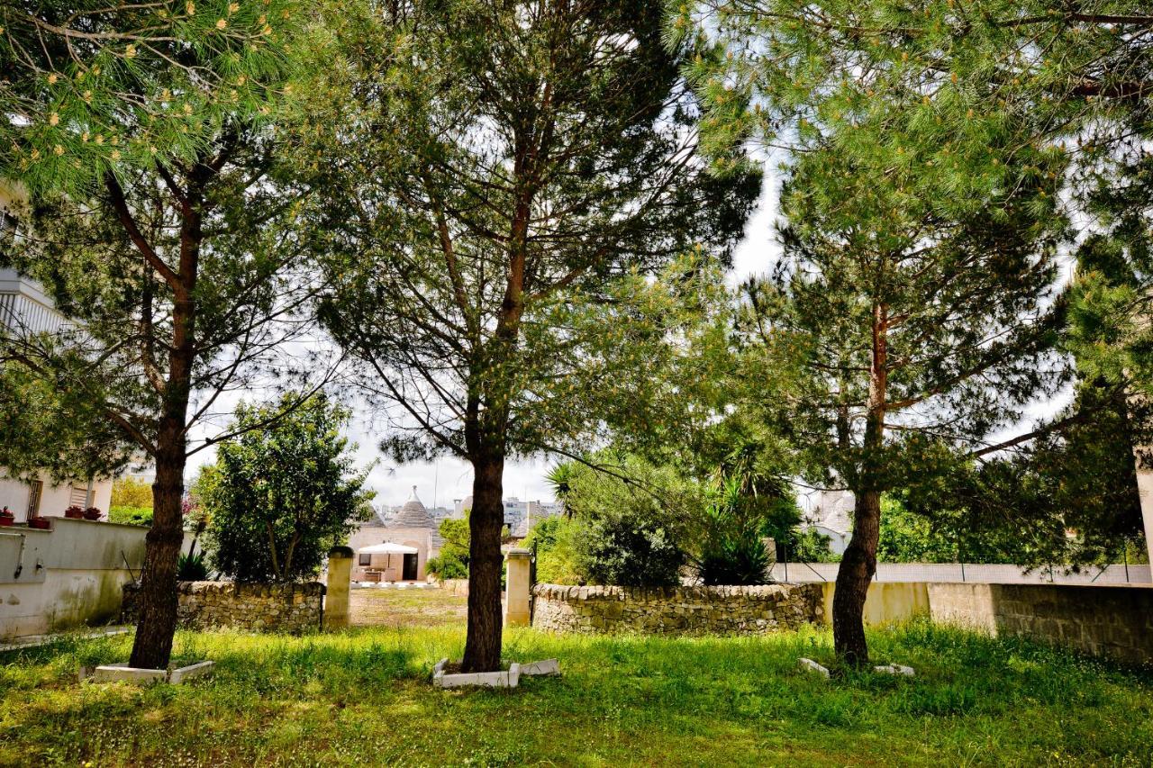 I Trulli Di Alejandro Villa Locorotondo Exteriör bild